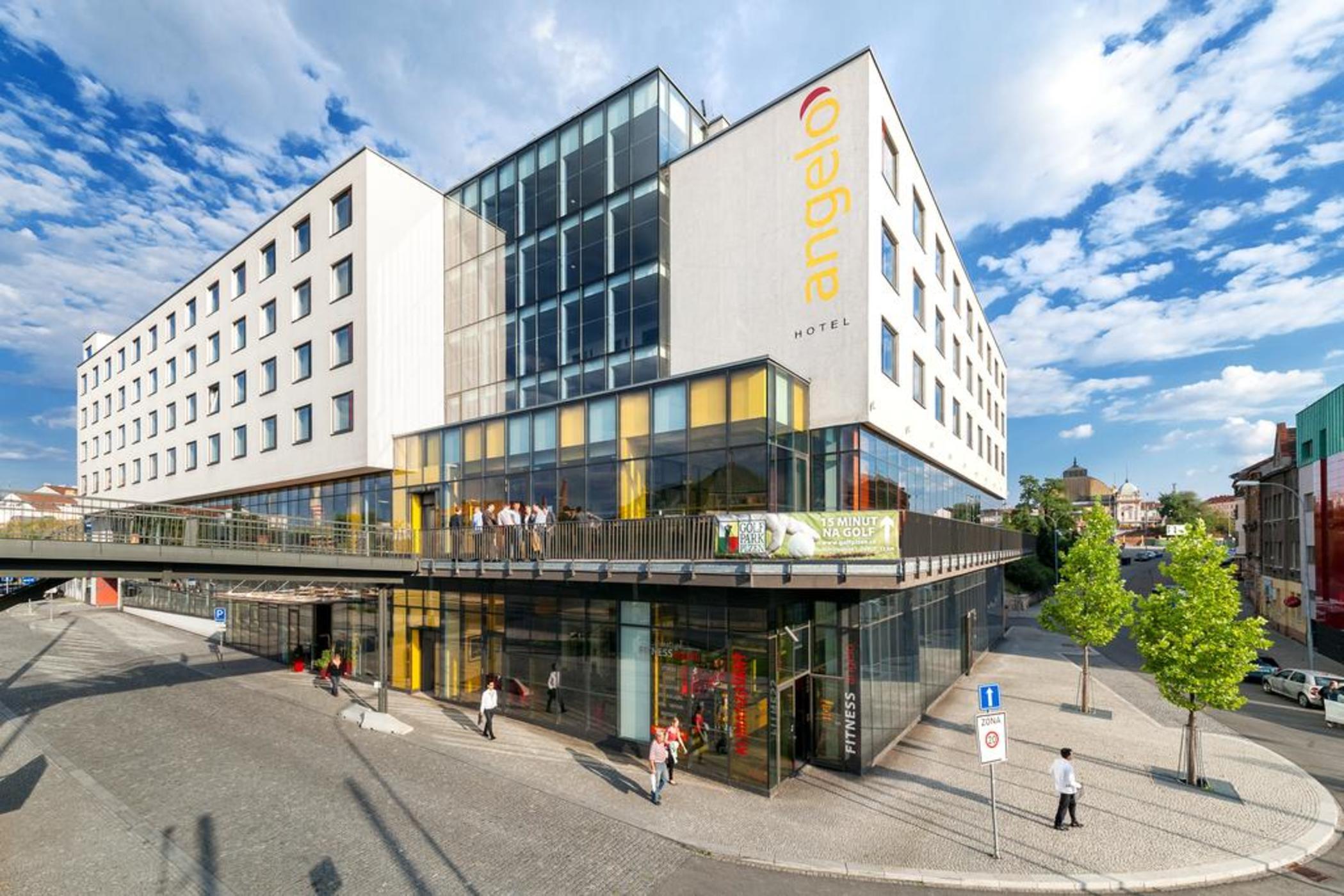 Vienna House Easy By Wyndham Pilsen Hotell Exteriör bild