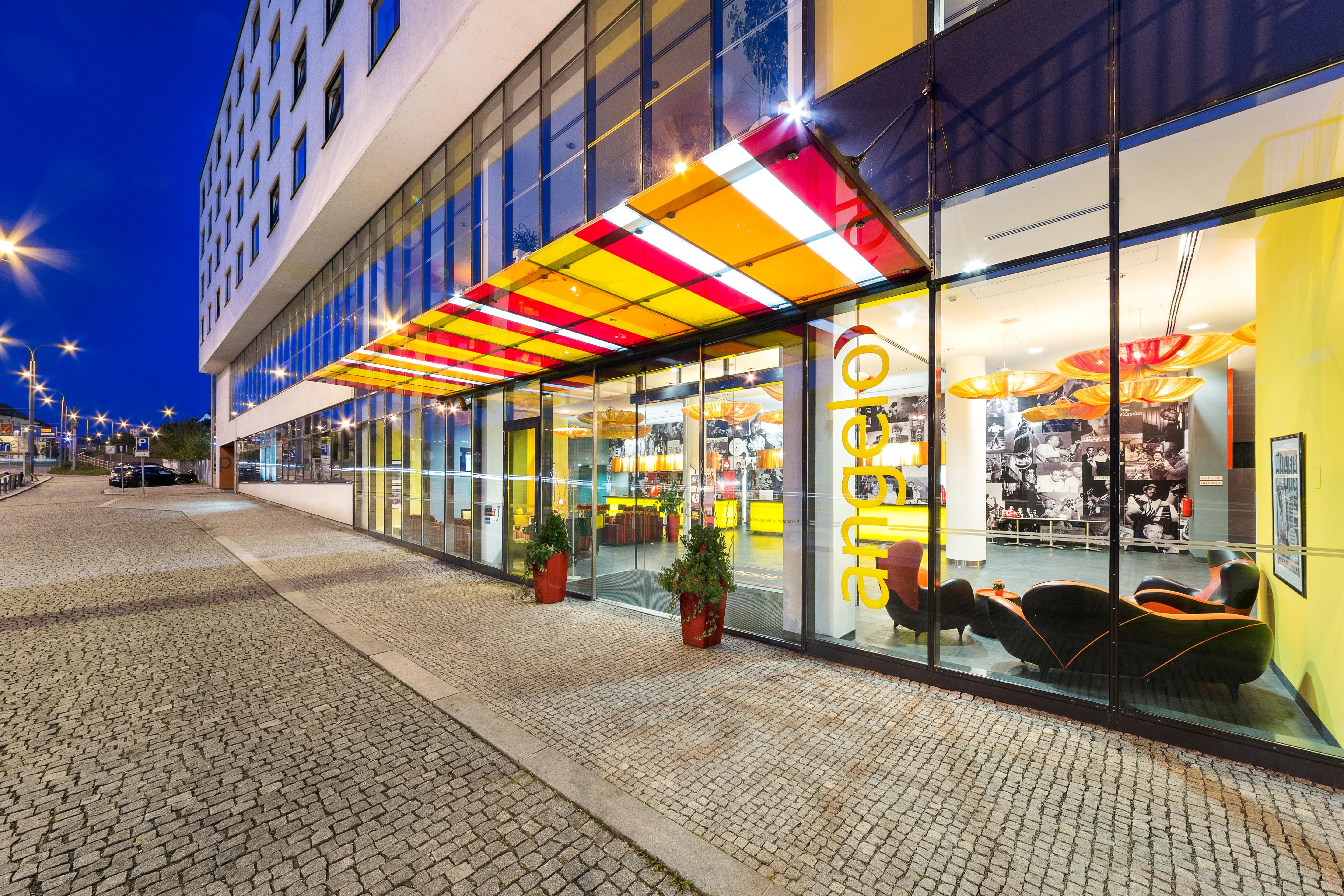 Vienna House Easy By Wyndham Pilsen Hotell Exteriör bild